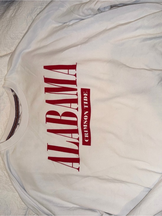 Pressbox Sweaters - Pressbox White Crewneck Sweatshirt with Red Alabama Graphic